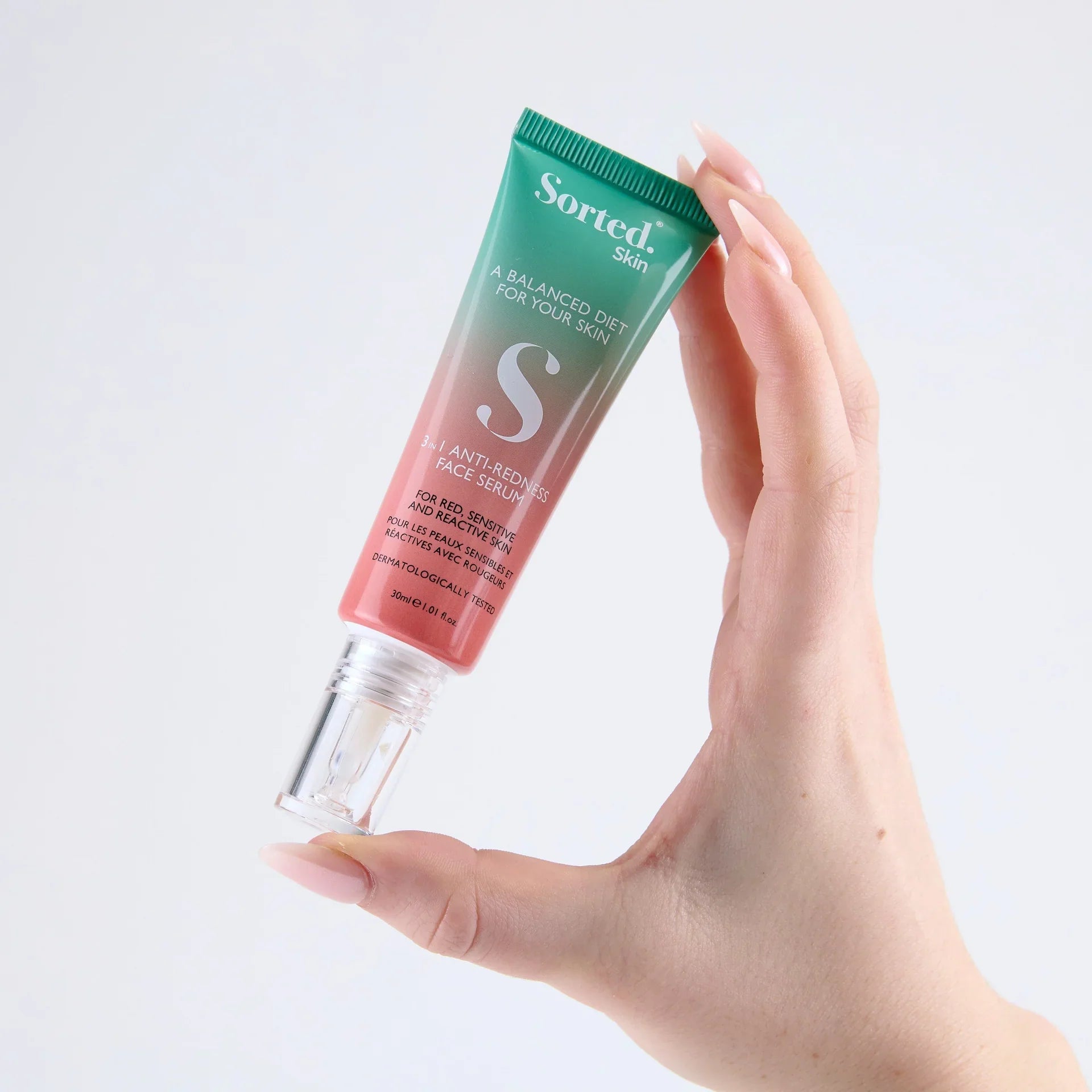 Kühle Pflege, klarer Kopf: Warum deine Hautpflege den Kühlschrank lieben wird