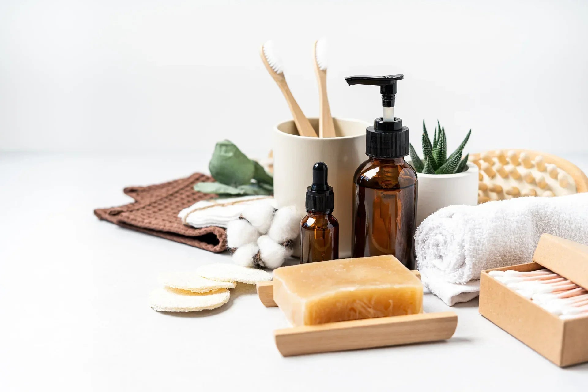 🚫 Natürliche Inhaltsstoffe, die deiner Haut schaden können!