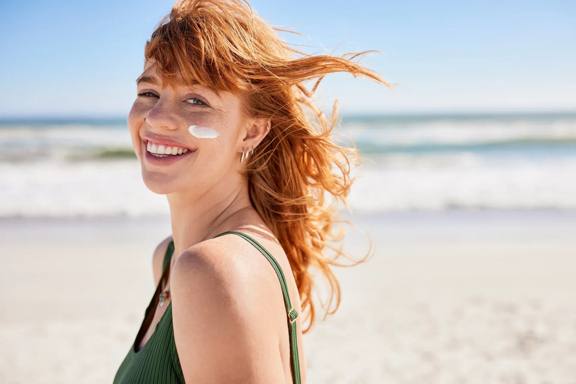 ☀️ Summer Skin Hacks, die wirklich was bringen – für gesunde Sommerhaut ohne Drama